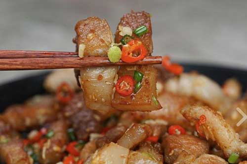 Những loại thực phẩm không nên ăn vào buổi tối kẻo gây hại khó lường