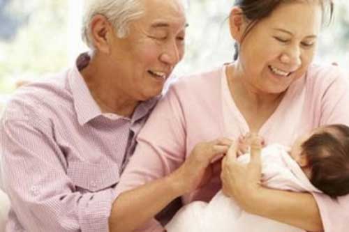 Con trai bị đùa không phải con ruột, chồng bí mật đi xét nghiệm, tá hỏa khi biết sự thật