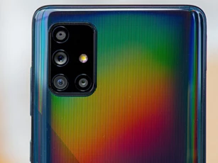 Samsung Galaxy A71 giảm giá ‘sập sàn’ tại Việt Nam