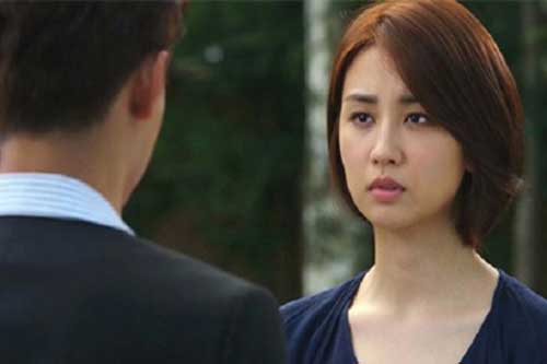 Theo anh về ra mắt, nằm trong căn nhà dột nát tôi rùng mình sợ hãi