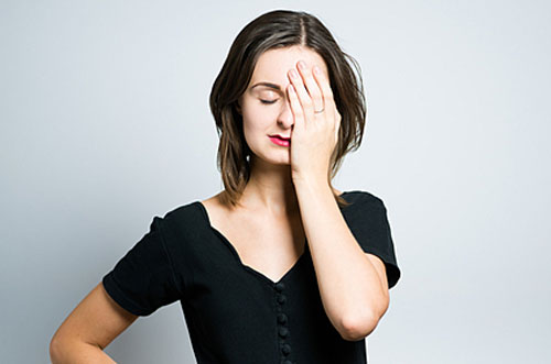 Mẹ người yêu cũ vòi tiền bạn trai tôi