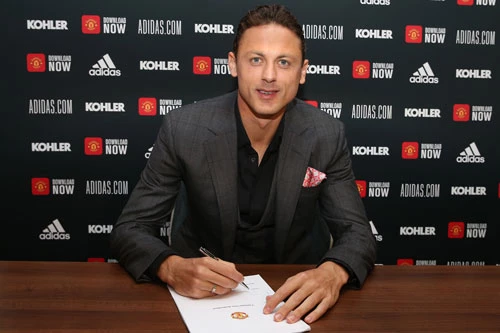 Nemanja Matic ký hợp đồng mới với M.U.