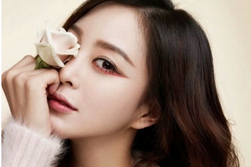 Bỏ 3 giây nhìn dáng lông mày, đoán biết ngay vận mệnh giàu sang hay nghèo khó