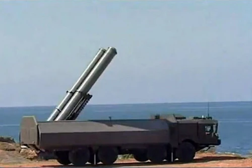 Hệ thống tên lửa phòng thủ bờ biển K-300P Bastion-P.