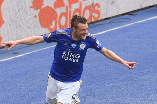 Tiền đạo: Jamie Vardy (Leicester).