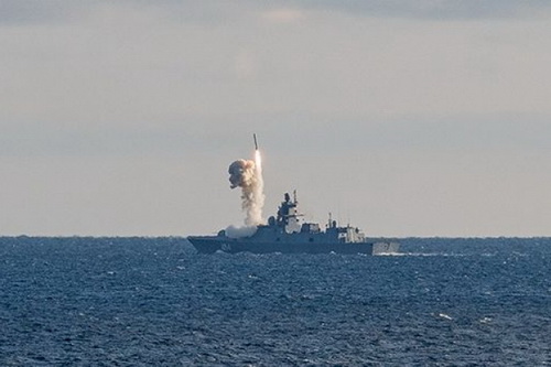 Nga chuẩn bị nhận siêu hạm mang 16 tên lửa Zircon