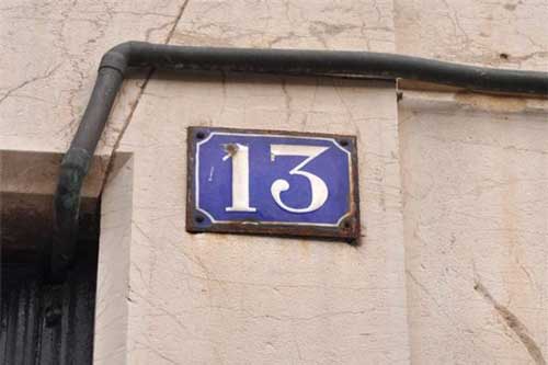 Cách xem ý nghĩa số nhà, nhìn qua cũng có thể biết nhà "được lộc" hay càng ở càng lụi bại