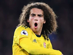 Guendouzi bị cấm cửa khỏi đội một Arsenal vì thái độ chống đối