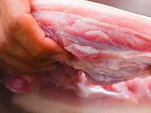 Thịt lợn mua về không cần chần sơ, thử ngay cách này vừa sạch vi khuẩn vừa ăn ngon