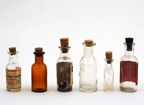 Bí ẩn "độc dược sát phu" giết hơn 600 đàn ông, chỉ 4 giọt là chết không dấu vết