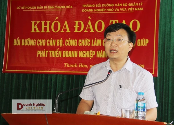 Ông Nguyễn Thế Anh, Phó Chủ tịch UBND huyện Thiệu Hóa phát biểu tại buổi khai mạc. 