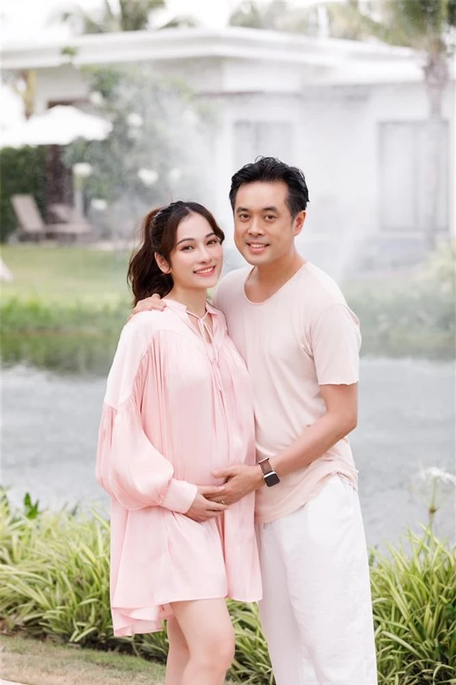 Hé lộ giới tính những cặp song thai chuẩn bị chào đời của showbiz Việt - Ảnh 2