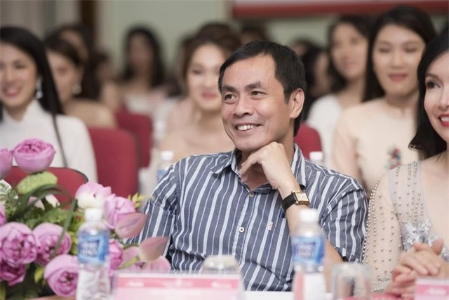 Lộ diện 7 Giám khảo của Hoa hậu Việt Nam 2020: Có hai nữ MC xinh đẹp - Ảnh 2.