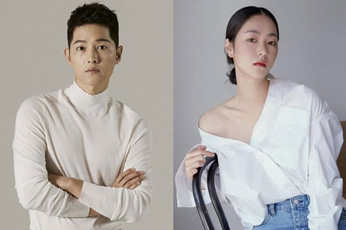 Vừa chia sẻ điều ám ảnh nhất sau khi ly hôn Song Hye Kyo, Song Joong Ki đã chuẩn bị có 'tình mới'?