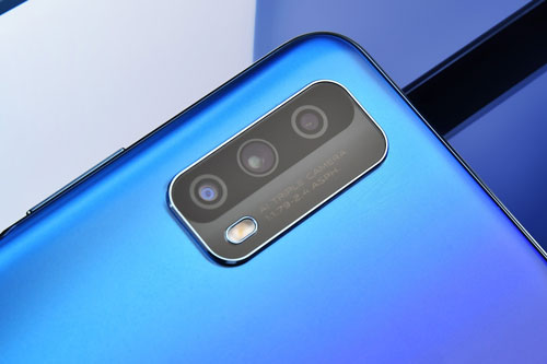Vivo ra mắt smartphone 5G, RAM 8 GB, màn hình 120Hz, pin 5.000 mAh, giá siêu rẻ