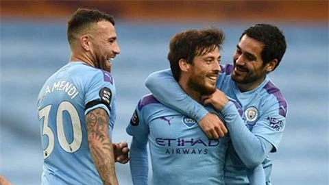 Pep ca ngợi David Silva là quái kiệt độc nhất vô nhị