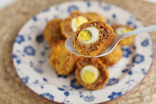 Thịt viên trứng cút giòn tan với nồi chiên không dầu, cả nhà lớn bé thích mê