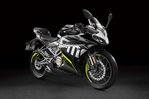 Ngắm môtô 300 phân khối, phanh ABS 2 kênh vừa ra mắt tại Việt Nam với giá 115 triệu 