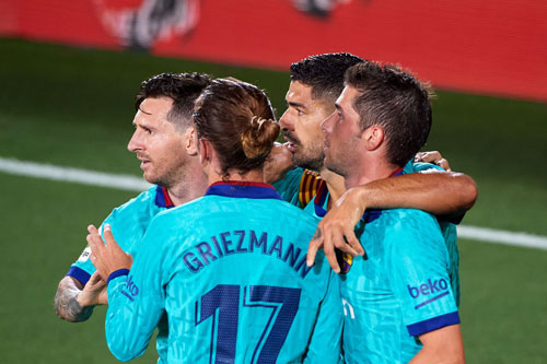 Bốc thăm tứ kết, bán kết Champions League: Barca có khả năng đụng Chelsea hoặc Bayern