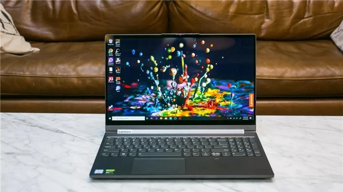 Lenovo Yoga C940: Linh hoạt, tính di động cao và hiệu năng mạnh mẽ là những gì mà Lenovo Yoga C940 14 inch, chiếc laptop cao cấp mang lại cho người dùng. Trên thực tế Lenovo Yoga C940 là thiết bị lai 2 trong 1 với khả năng chuyển đổi linh hoạt thành tablet. 