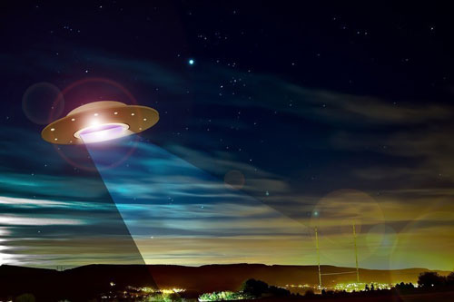 3 phi công kể chuyện đồng loạt chạm trán UFO trên không phận ngoài khơi Ireland