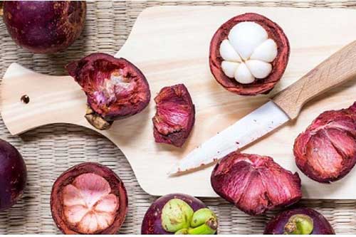 Ăn xong đừng vội vứt đi, vỏ măng cụt làm đẹp da lại giảm béo cực hiệu quả đấy