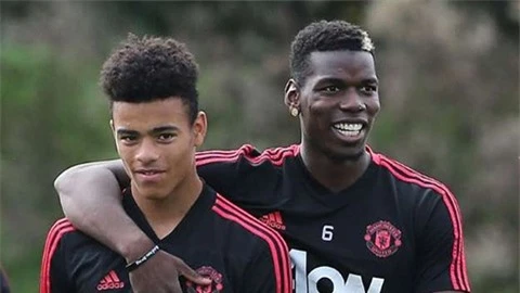 Pogba khiến Greenwood 'nở mặt' sau trận M.U đại thắng Aston Villa