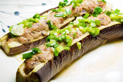 Cà tím nướng tỏi thơm nức mũi, đậm đà cả gia đình ai cũng tưởng đặc sản