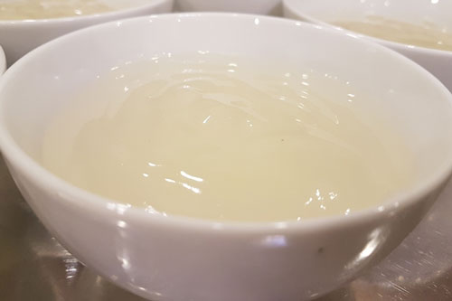 Pha bột sắn dây theo cách này rồi uống liền 7 ngày, da vừa bật tông lại ngừa lão hóa cực hiệu quả