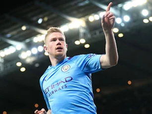 Kevin de Bruyne không rời Man City bất chấp án cấm dự Champions League