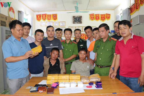 Phá đường dây ma túy, thu 20 bánh heroin và 12.000 viên ma túy tổng hợp