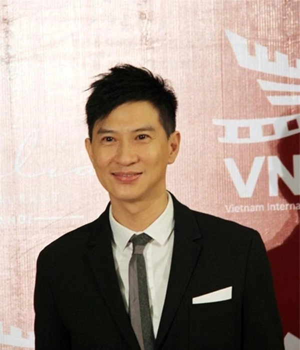 4 diễn viên TVB xuất thân bần hàn trước khi sở hữu khối tài sản nghìn tỷ - Ảnh 5