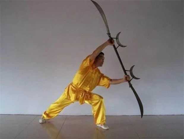 4 loại binh khí quái dị nhất từng được người Trung Hoa sử dụng, bút giá xoa là ác mộng của samurai Nhật Bản - Ảnh 3.