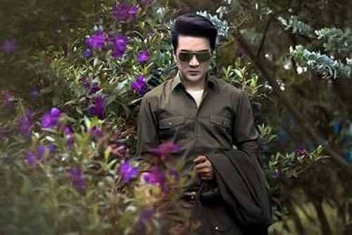 Đàm Vĩnh Hưng tung loạt hình mơ màng giữa phố núi Đà Lạt