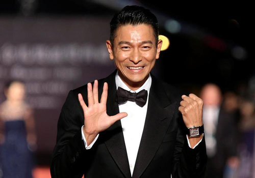 4 diễn viên TVB xuất thân bần hàn trước khi sở hữu khối tài sản nghìn tỷ