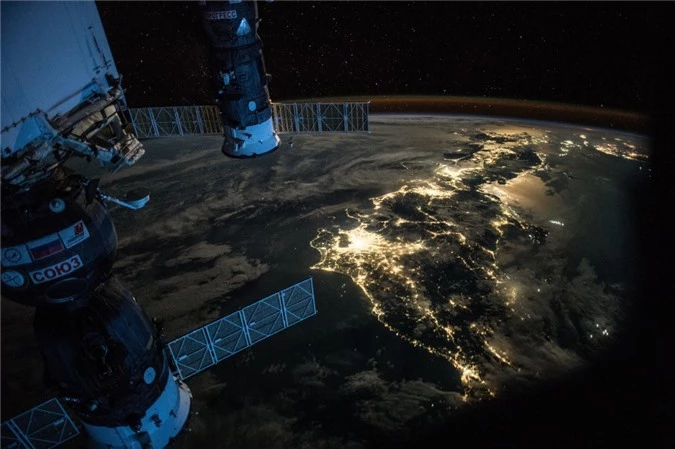 Vẻ đẹp bất tận của Trái Đất trong bộ ảnh được chụp từ vũ trụ - 15