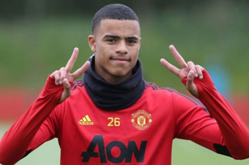 Không ai biết chính xác Greenwood thuận chân nào?