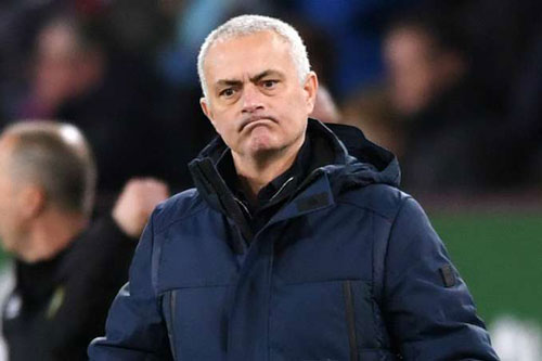 Mourinho: 'Tottenham sẽ giành danh hiệu trước khi tôi ra đi'