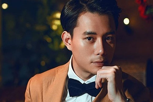 'Bạn trai tin đồn' kém 14 tuổi của Trương Ngọc Ánh