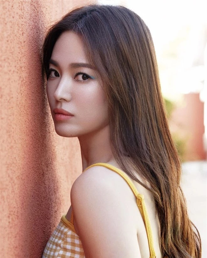 5 minh tinh cát xê cao nhất Hàn Quốc: Song Hye Kyo và Jun Ji Hyun, ai là số 1? - Ảnh 1