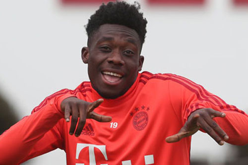 Sao trẻ Bayern tăng giá mạnh giữa mùa "rớt giá"