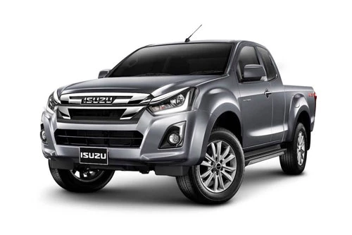 =7. Isuzu D-Max (doanh số: 27 chiếc).