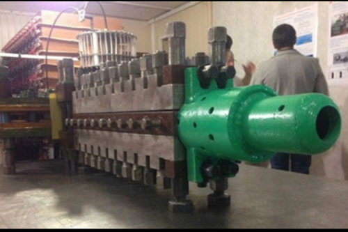 Pháo điện từ Nga phá vỡ giới hạn về cự ly