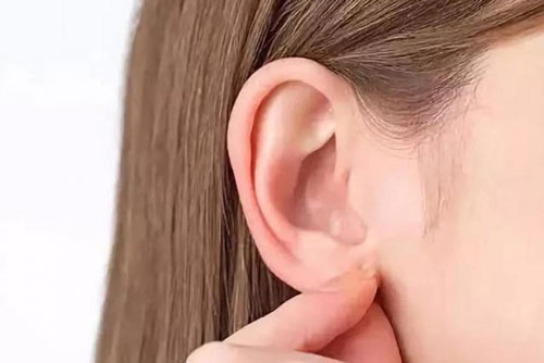 Chỉ một động tác nhỏ với tai, bạn sẽ nhận 6 lợi ích không kém gì dùng thuốc bổ