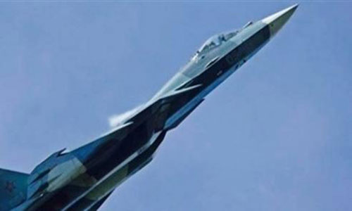 Su-57M Super Sukhoi nhận cùng lúc 4 tên lửa siêu thanh