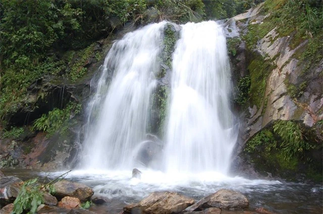 Khám phá những thác nước đẹp nhất Sa Pa - 4