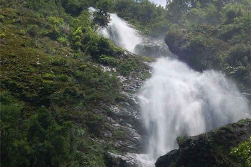 Khám phá những thác nước đẹp nhất Sa Pa