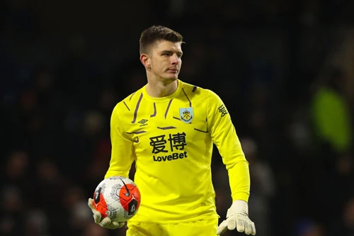 Thủ môn: Nick Pope (Burnley).