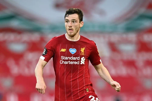 Hậu vệ: Andy Robertson (Liverpool).