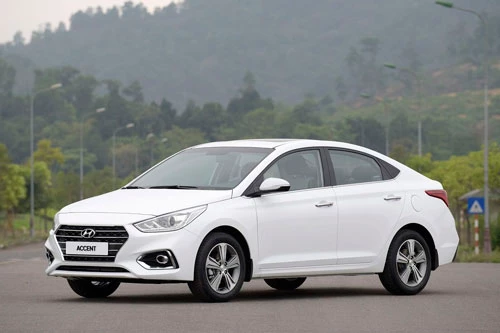 2. Hyundai Accent (doanh số: 7.349 chiếc).